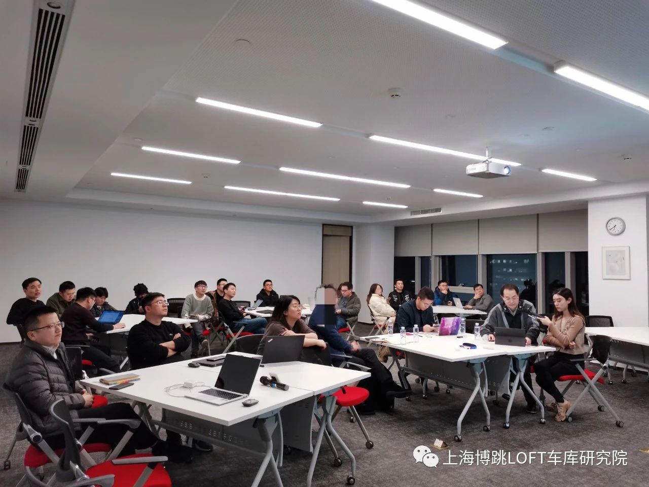 龙岩杭州LOFT车库专题会